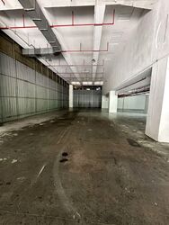 Pioneer Road (D22), Warehouse #546925101